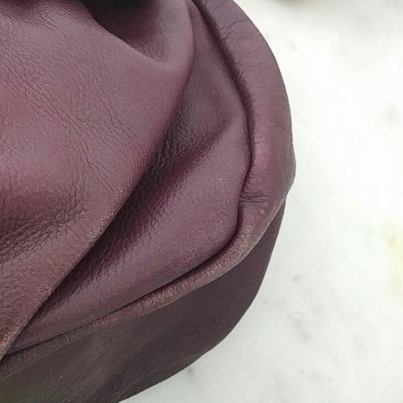 MARC JACOBS - large lilac soft leather shoulder bag - Picture 8 of 11